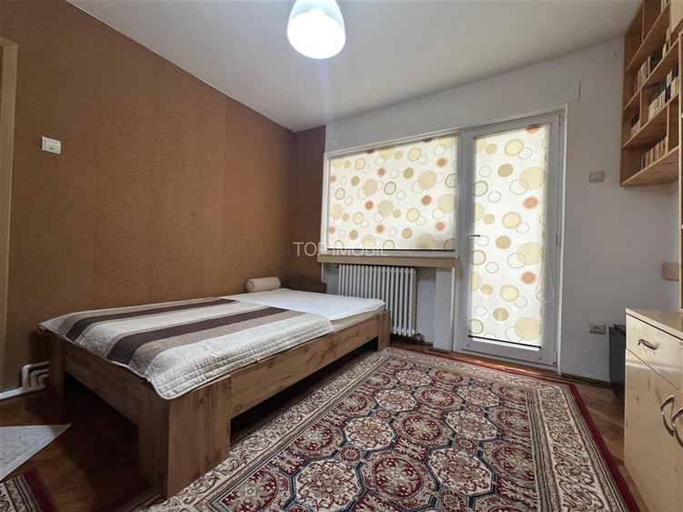 Inchiriere Apartament cu 2 camere Podu Ros - 5