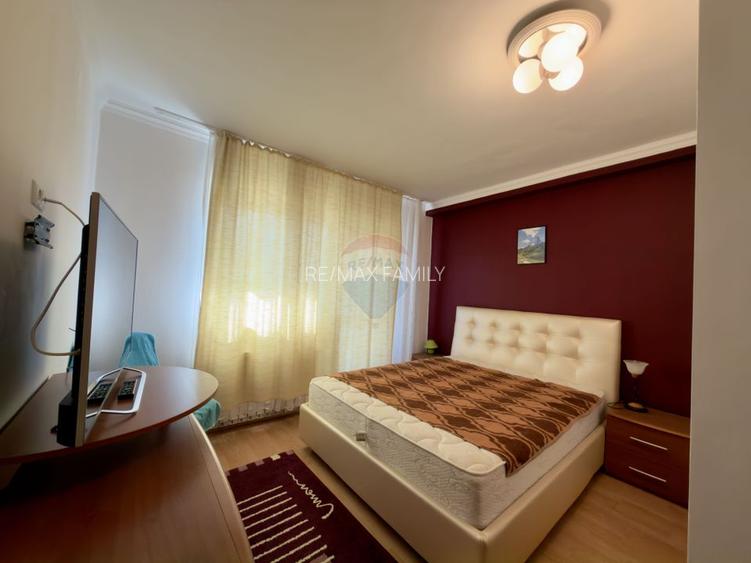 Casă / Vilă 8 camare cartier Beverly Hills Sanmartin - 8