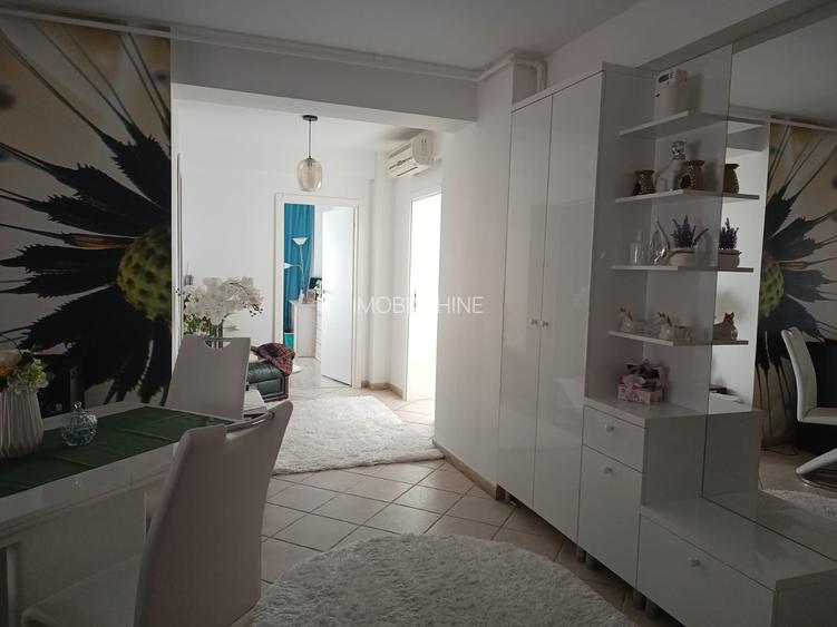 Ofer spre închiriere apartament lux 4 camere în stațiunea Mamaia - 15
