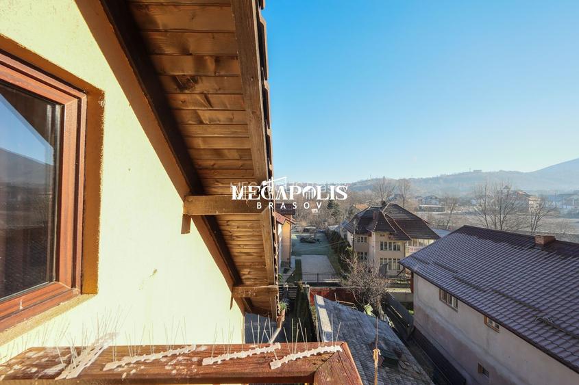 Pensiune/Vilă de vânzare în Bran | 8 camere | 180 mp - 45