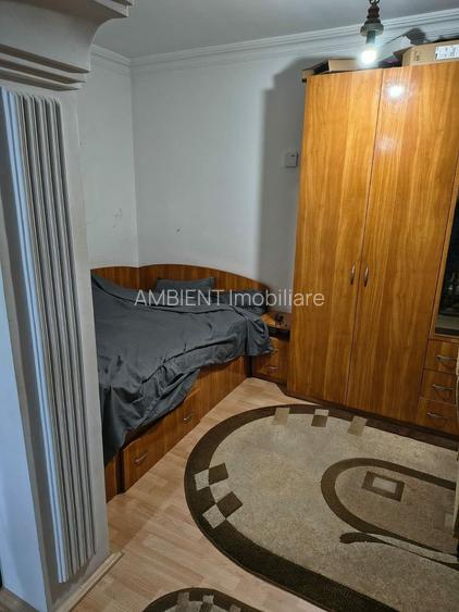 Apartament cu 4 camere, etaj 3, VASLUI zona CENTRU - DONICI; - 5