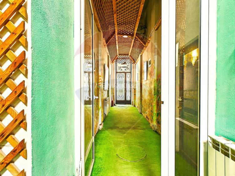 Casa 15 camere de vanzare zona Universitate + spatiu comercial parter - 4