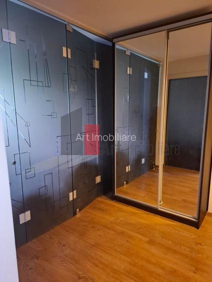 Vânzare apartament 3 camere Obregia - 8