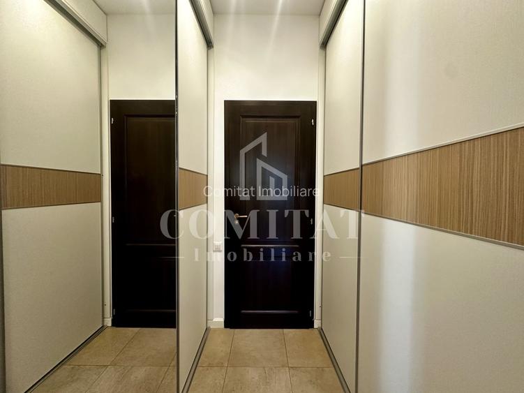 Penthouse cu scara interioară | Parcare și Boxă | Valea Chintaului - 26