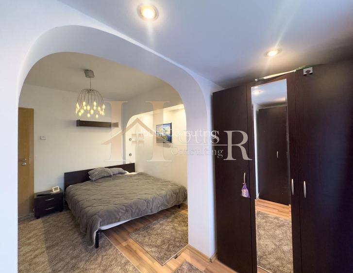 Bloc Izolat.Vedere 2 parti.Decomandat.Centrala proprie! - 8