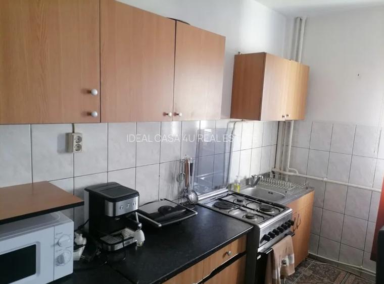 Apartament cu 3 camere in Alexandru cel Bun-Piata Voievozilor - 3