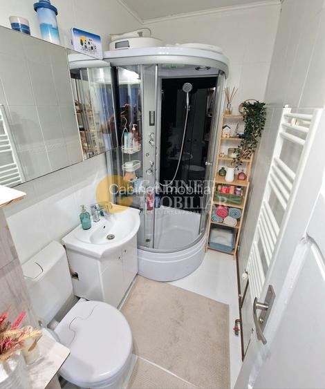 2 Camere- Renovat-Mobilat si utilat- Rond Zimbru - 6