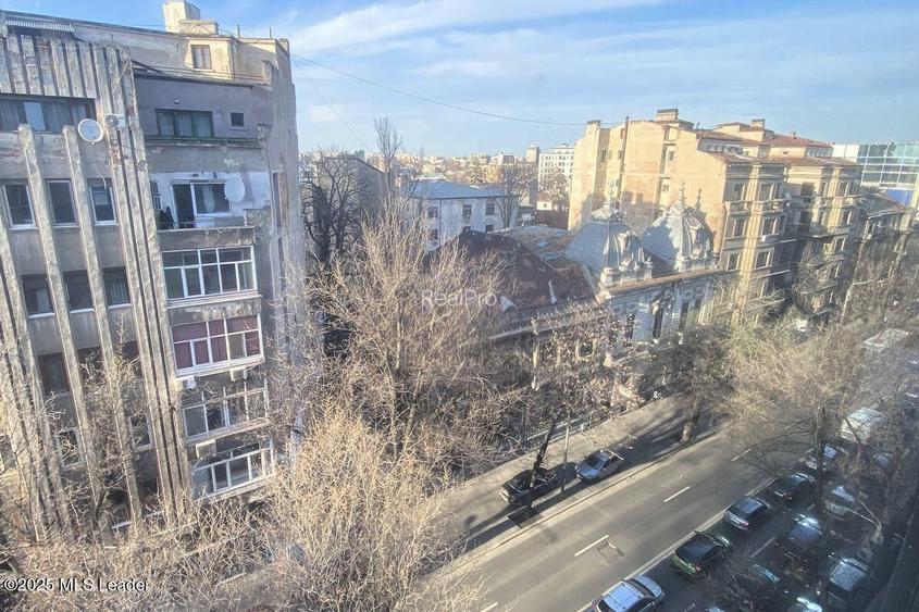 B-dul Carol I, 93 mp utili, stradal, etaj 6 din 7, amenajat, 2 bai - 38