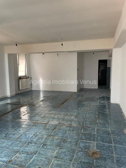 Cladire amenajata zona Grivita-Scoala 8 - 2