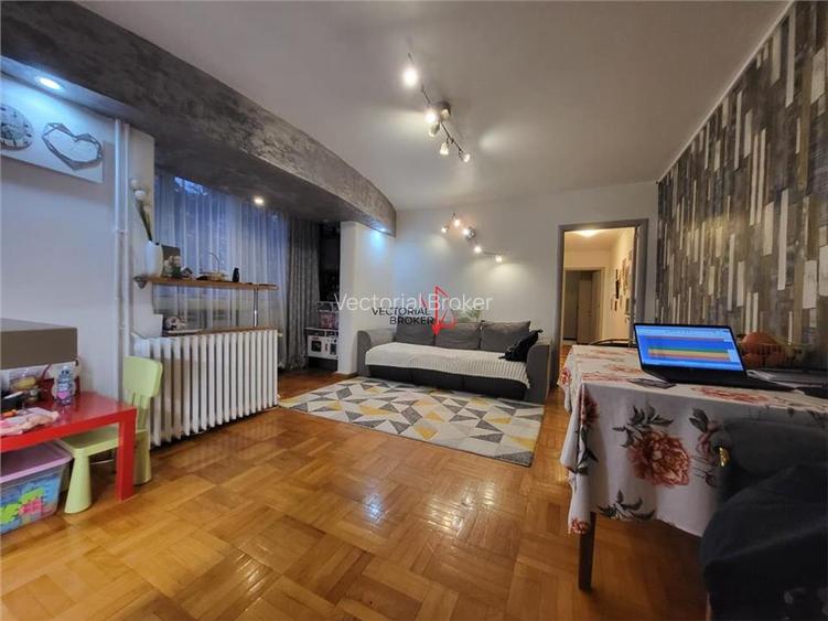 BERCENI / 4 CAMERE / RENOVAT / ETAJ 1 DIN 4 NIVELE - 8