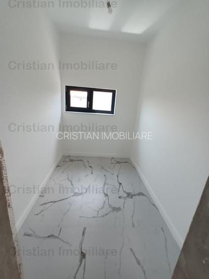 Vila NOUA P+1 Varsatura 200mp construiti , teren=400mp - 11