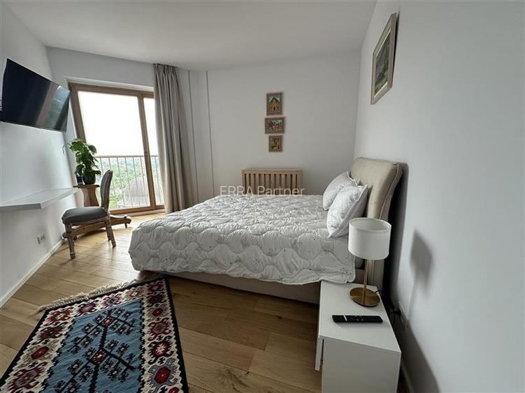 Bd.Expozitiei. PRIMA INCHIRIERE! 3 camere, mobilat. - 4