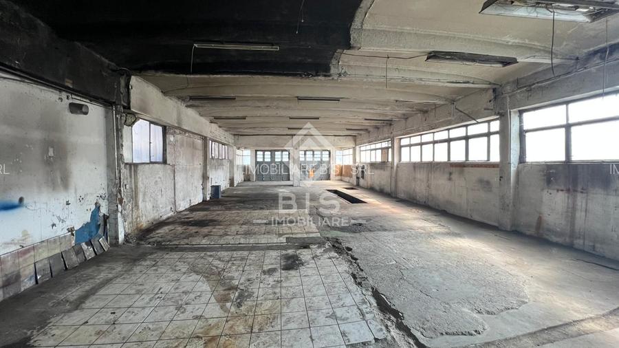 Cladire Spatiu Servis auto - 3