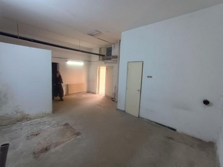 Iancului spatiu 70 mp  parter