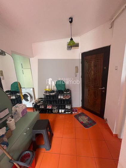 2 camere Decomandat - sector 3/3 min metrou 1 Dec.. - 27