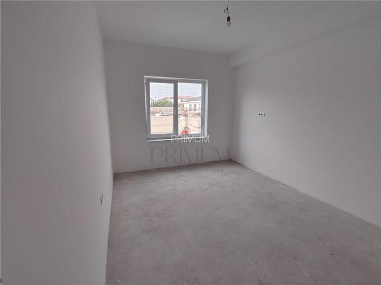 Duplex 4 camere - zona LIDL nou - personalizare interioara - toate utilitatile. - 9