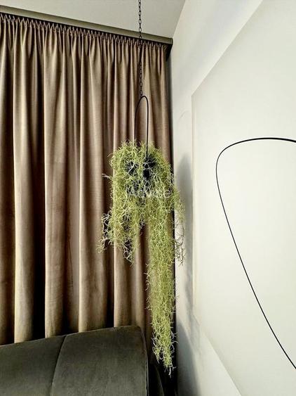 NOU, Prima Inchiriere - 11