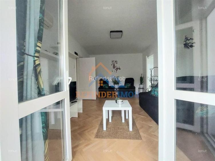 Apartament de vanzare cu 2 camere, zona Diham - Bulevardul Basarabia - 2