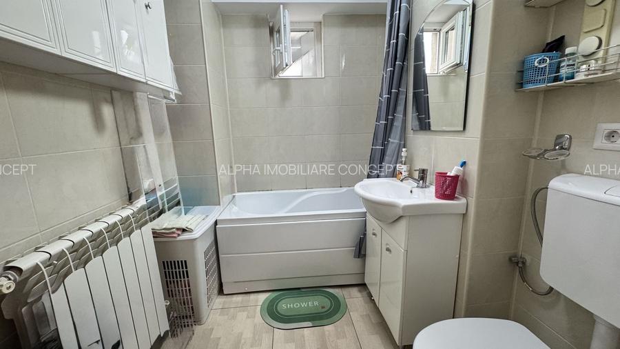 Casă de Cultură apartament decomandat 4 camere - 6