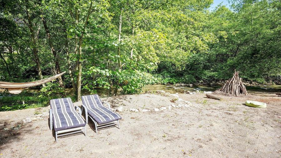 Suprafata generoasa teren - 7