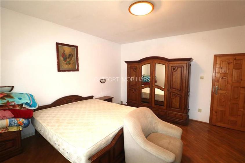 Casa 200 mp+ teren 1100 mp, 2 fronturi stradale - 11