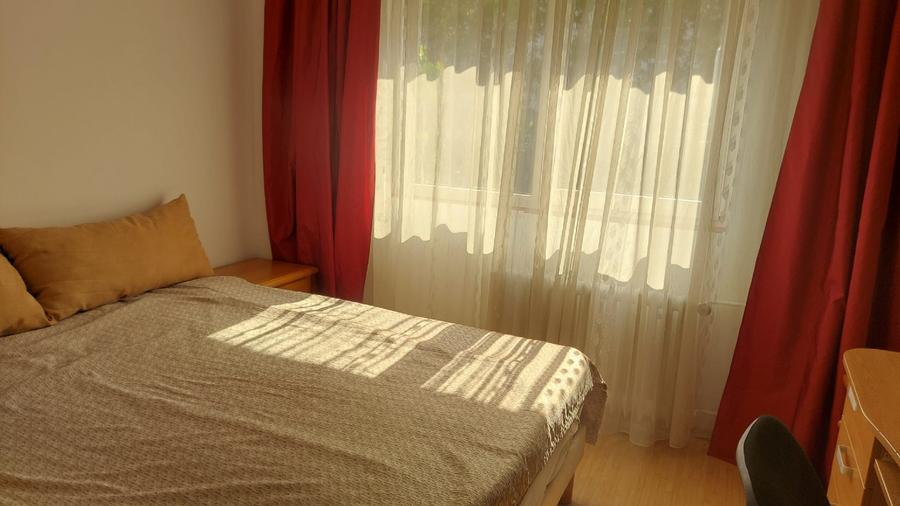 2 cam decom metrou Dristor, et.2/10, de închiriat 500 Eur mobilat, proprietar
