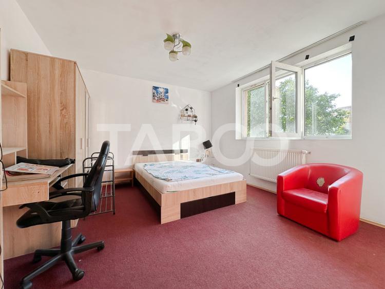 Apartament 3 camere de vanzare - parter inalt cu balcon zona Rahovei