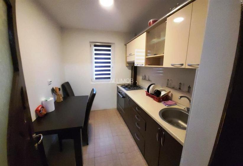 Apartament 3 camere in Ploiesti, zona Republicii, 8 Martie - 8