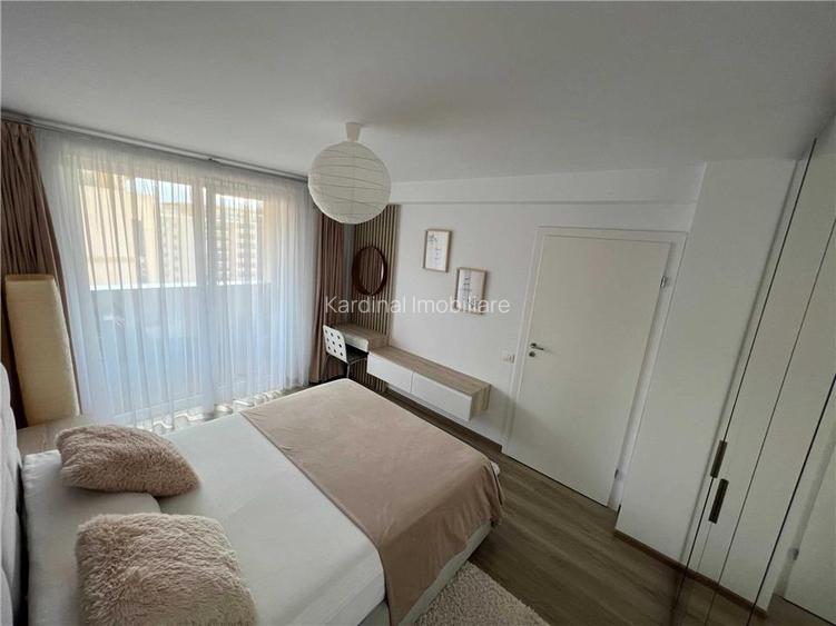 Apartament 2 camere decomandat etaj intermediar  Urban- Tractorul - 4