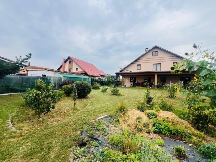 Casă solidă  Săsar la cheie ,zona Vama ,teren 10 ari ,la 3 min de Baia Mare c - 22