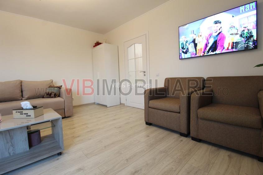 Decebal-Piata Alba Iulia-vedere bulevard-studio complet renovat - 6