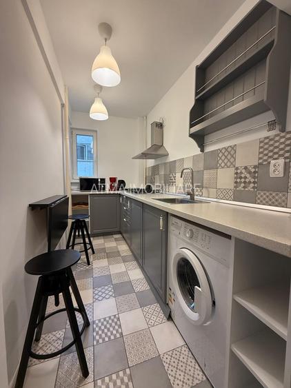 De închiriat 2 camere Calea Victoriei Bloc Romarta Universitate Metrou - 9