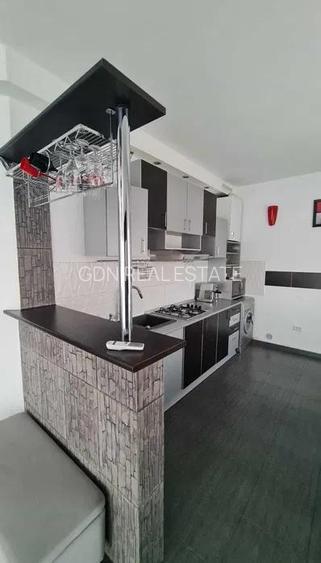 Oportunitate! Penthouse de 60 mp. + teraasă de 60 mp., car. Europa - 3