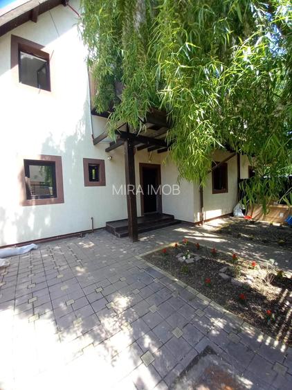 Casă individuală , 167 mp utili, 4 camere + mansardă finisată- teren 300mp - 2