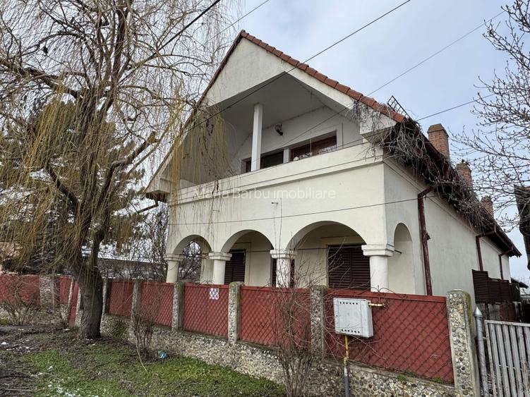 Vila P+M si ANEXA cu GARAJ, T = 1150 mp, D=28 m, Slatioara, zona centrala - 2