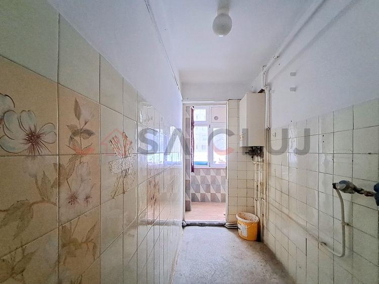 3 camere, CT. etaj 2, Balcon , Zona Gheorgheni!!
