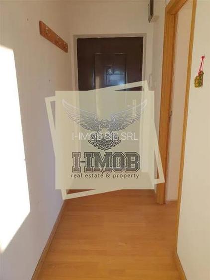 Apartament 3 camere decomandat etaj 1 zona Trei Stejari - 7