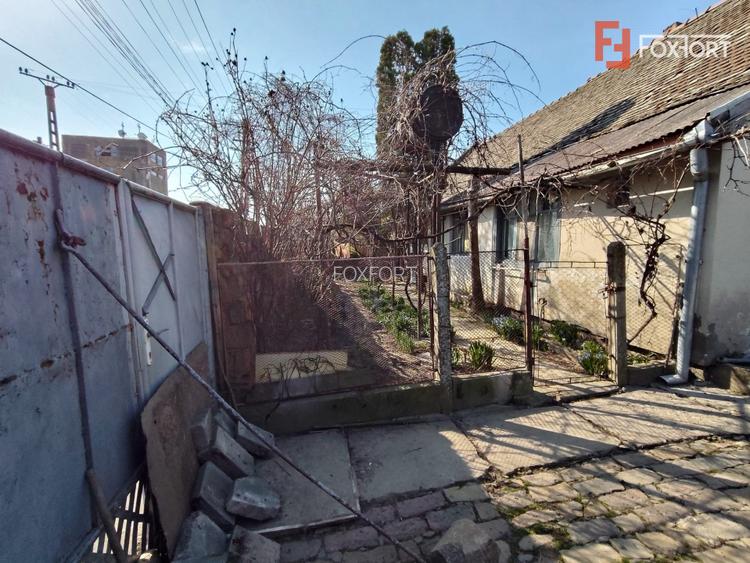 Casa cu 3 camere de vanzare in Jimbolia, teren pe colt - 18