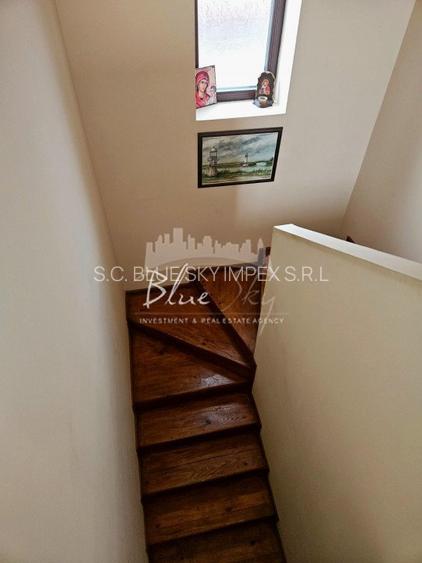 Casa tip Duplex ideala pentru doua familii – confort, intimitate si functionalit - 9