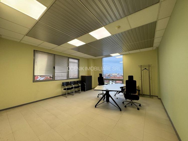 Cladire administrativa cu multiple functionalitati, call center, clinica,birouri - 14