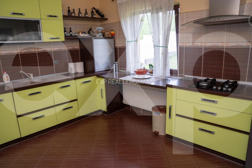 Proprietate unică, în zonă verde și liniștita - 15