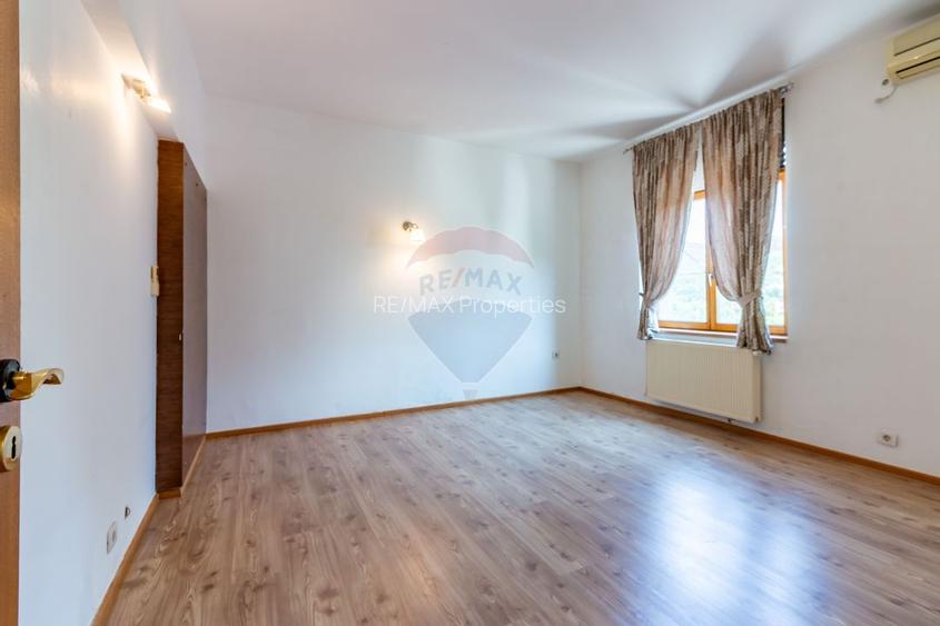 Casă / Vilă în Pipera de inchiriat, Iancu Nicolae, 5 x parcare - 13