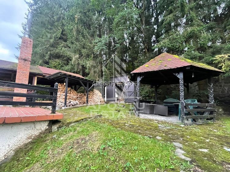 Vila tip duplex, P+1E+M, Poiana Marului - 6