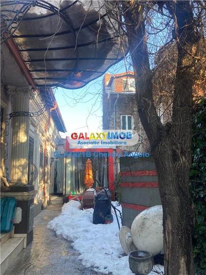 Calea Călărașilor vila P,+M  6 camere supr utila 200 mp,teren 200 - 3