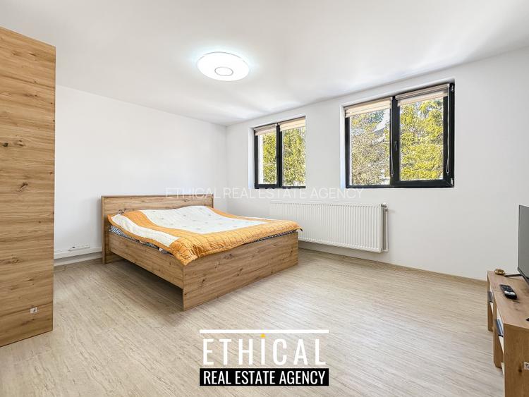 Vila interbelica restaurata integral – proprietate rara Sinaia in centru. - 15