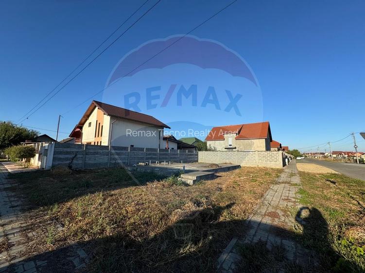 Teren 251mp cu fundatie si proiect Vladimirescu /Cartierul Tineretului - 4