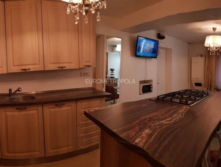 Unirii - vila ideal firma / locuinta - 2