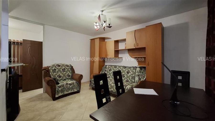 Garsoniera et 2, mobilata si utilata, zona centru Focsani - 4