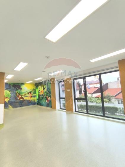 Spațiu comercial de vanzare - 54