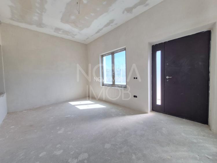 Casa generoasa cu 5 camere, 2 bai, dressing si parcare – Sura Mica - 17